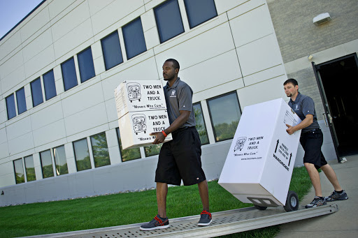 Moving and Storage Service «Two Men and a Truck», reviews and photos, 1111 Tower Rd, Schaumburg, IL 60173, USA