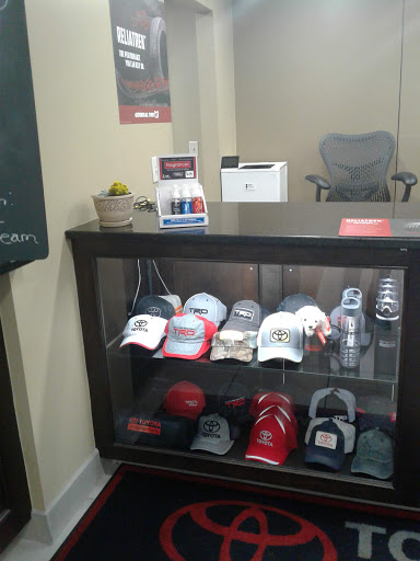 Toyota Dealer «Toyota of Union City», reviews and photos, 4115 Jonesboro Rd, Union City, GA 30291, USA