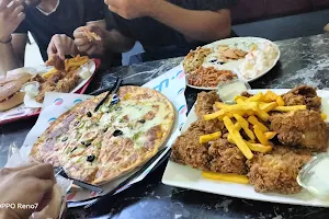 بيتزا بيتزا محمد / Pizza Pizza Mohamed image