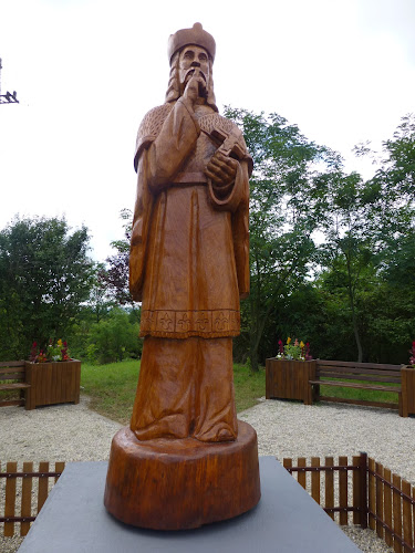 Értékelések erről a helyről: Nepomuki Szent János szobor, Bátonyterenye-Maconka., Bátonyterenye - Kertészkedő