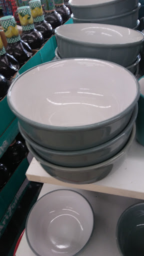 Shopping Mall «Woodlands Square», reviews and photos, 3150 Tampa Rd, Oldsmar, FL 34677, USA