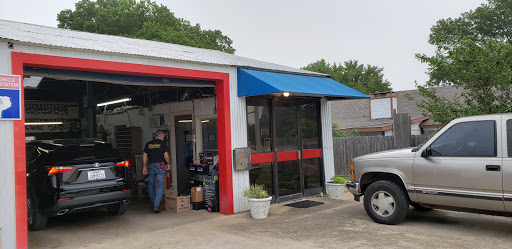 Auto Repair Shop «Windham Automotive», reviews and photos, 2405 Belt Line Rd, Garland, TX 75044, USA