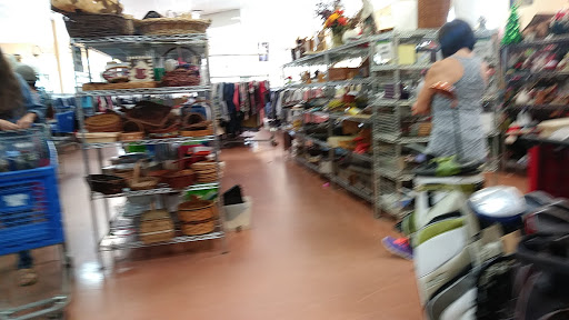 Thrift Store «Goodwill Port St. Lucie/Gatlin Store & Donation Center», reviews and photos