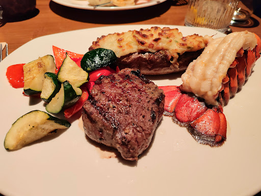 The Keg Steakhouse + Bar - Alberni