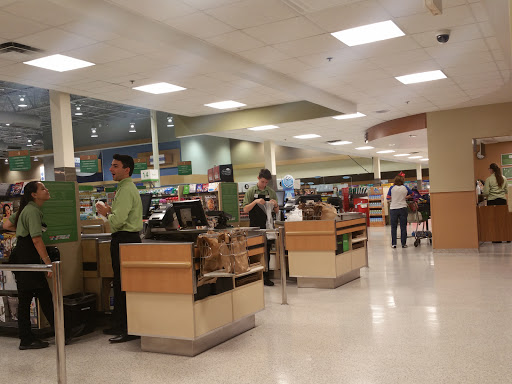 Supermarket «Publix Super Market at Collier Commons», reviews and photos, 2121 Collier Pkwy, Land O Lakes, FL 34639, USA