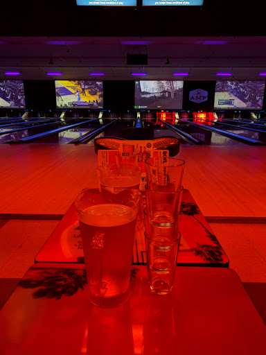 Bowling Alley «AMF Cerritos Lanes», reviews and photos, 18811 Carmenita Rd, Cerritos, CA 90703, USA