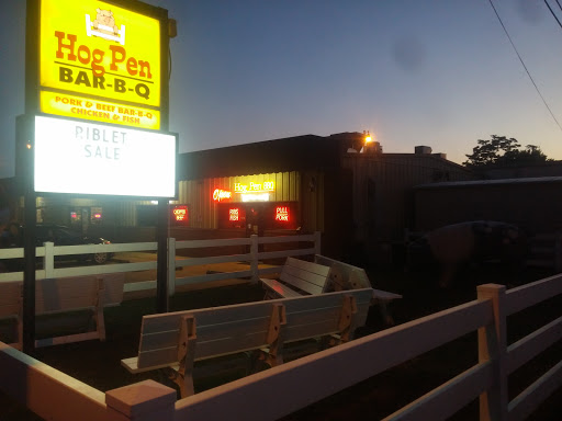 Barbecue Restaurant «Hog Pen Barbecue & Catering», reviews and photos, 800 Walnut St, Conway, AR 72032, USA