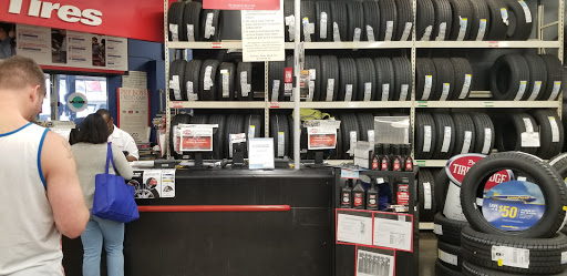 Auto Parts Store «Pep Boys Auto Parts & Service», reviews and photos, 61-01 Metropolitan Ave, Ridgewood, NY 11385, USA