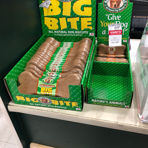 Pet Supply Store «PetSmart», reviews and photos, 2840 W Chandler Blvd, Chandler, AZ 85224, USA