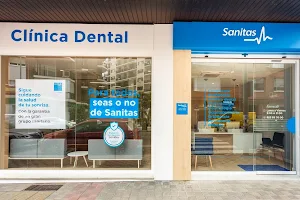 Clínica Dental Sanitas Milenium Los Remedios image