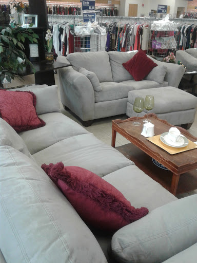 Thrift Store «Goodwill Retail Store», reviews and photos, 514 Waughtown St, Winston-Salem, NC 27127, USA