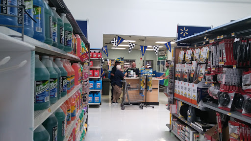 Department Store «Walmart Supercenter», reviews and photos, 3003 N Highway 61, Muscatine, IA 52761, USA
