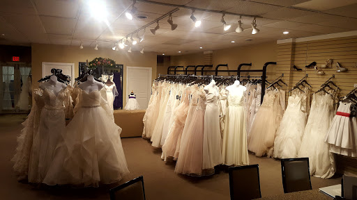 Bridal Shop «Sue Ames Bridal Outlet», reviews and photos, 202 N 10th St, Allentown, PA 18102, USA