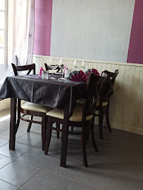Atmosphère du Restaurant français La Grenouillère à Clamecy - n°4