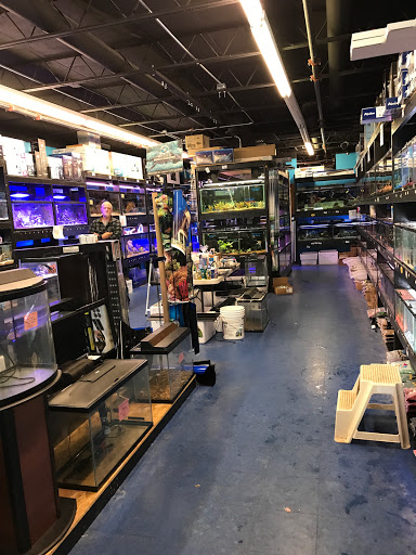 Pet Supply Store «Fish Guy & Pet Supply», reviews and photos, 5623 Manitou Rd, Excelsior, MN 55331, USA