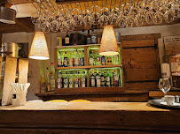 Atmosphère du Restaurant La Ferme des Alpes à Sciez - n°7