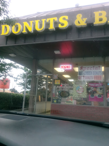 Donut Shop «Miss Donut & Bakery», reviews and photos, 331 N State College Blvd, Fullerton, CA 92831, USA