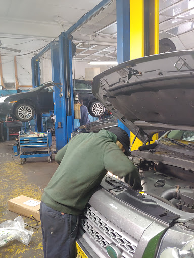 Auto Repair Shop «R and IK Auto Repair Shop», reviews and photos, 921 Montgomery St, Jersey City, NJ 07306, USA