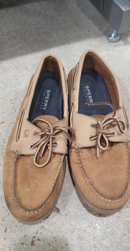 Donations Center «Goodwill Williamsburg Retail Store», reviews and photos