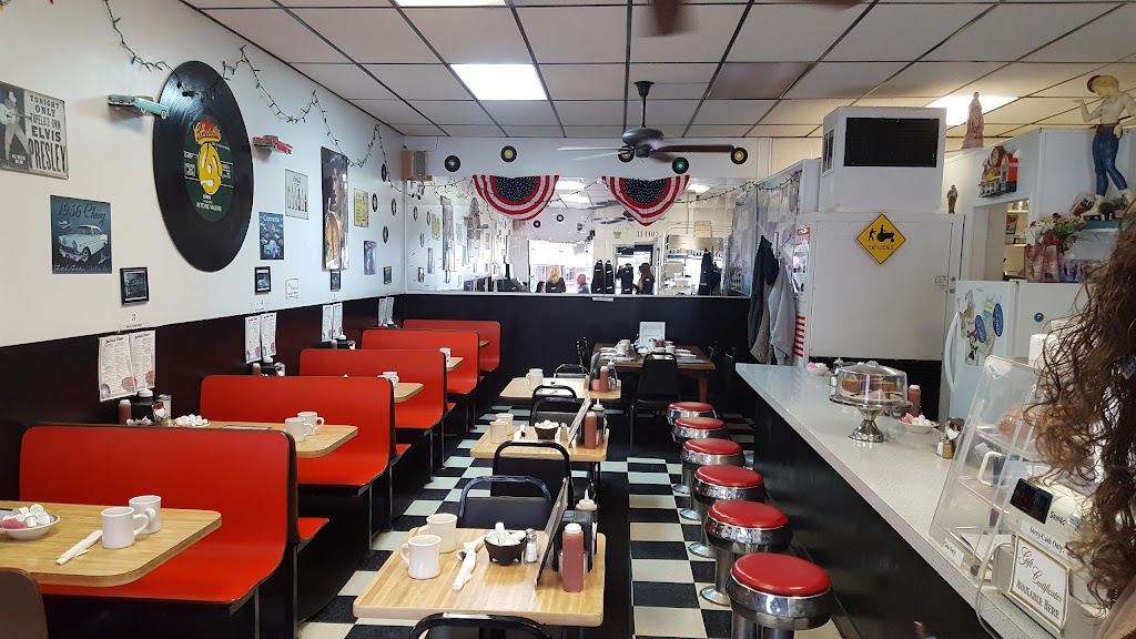 Bertha's Diner 14216