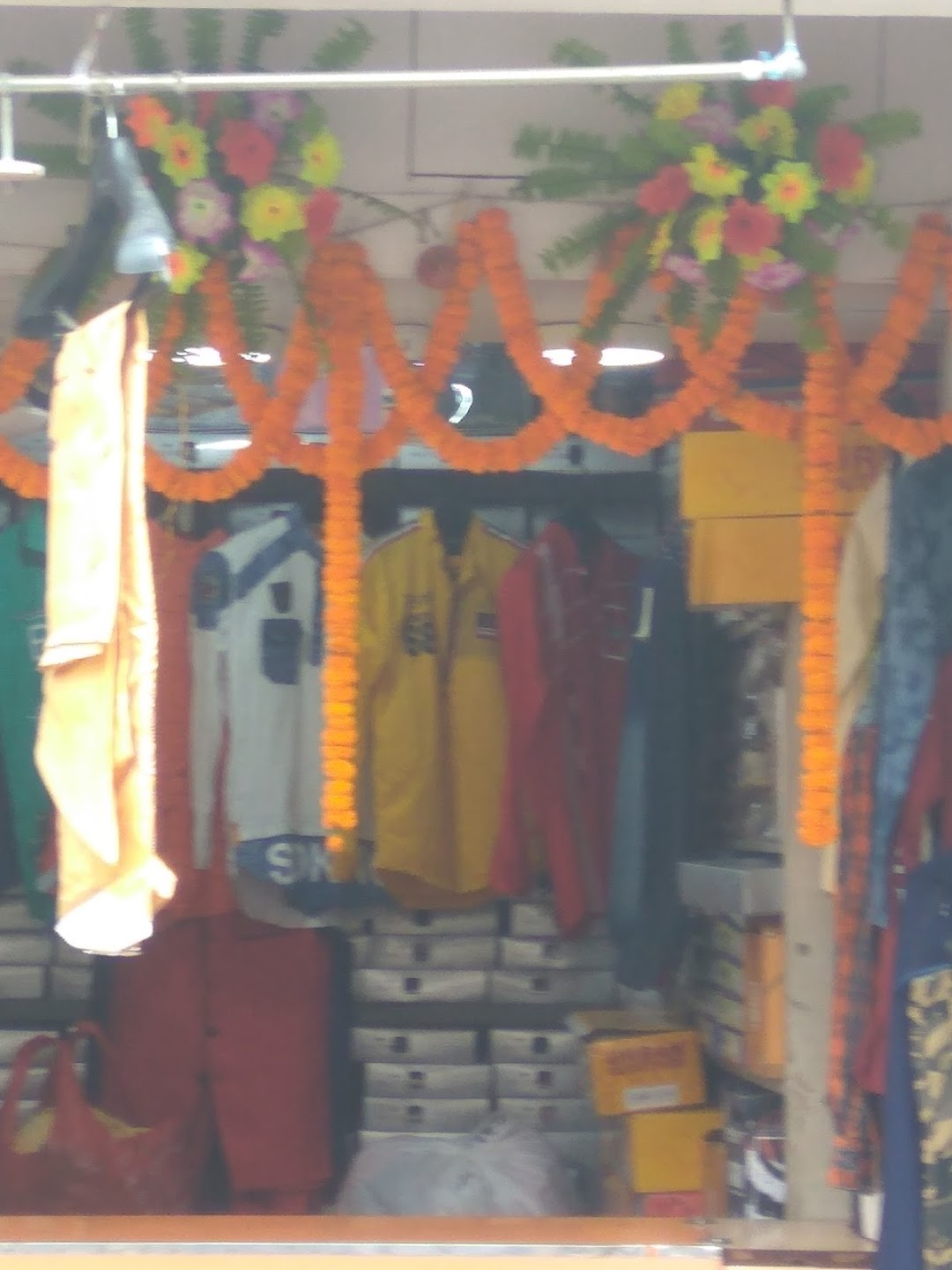 Santa Readymade Centre & Punjabi Stores