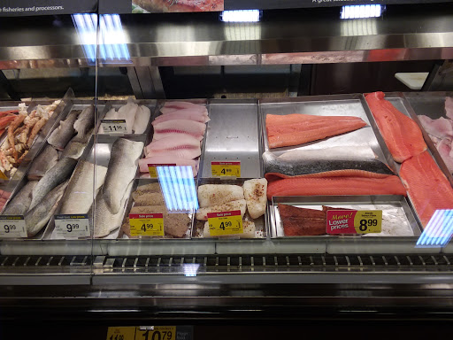 Grocery Store «Kroger», reviews and photos, 21555 21 Mile Rd, Macomb, MI 48044, USA