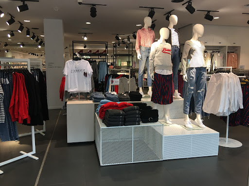 Clothing Store «H&M», reviews and photos, 701 Russell Ave D261, Gaithersburg, MD 20877, USA