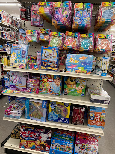 Discount Store «Big Lots», reviews and photos, 6282 Pearl Rd, Parma Heights, OH 44130, USA