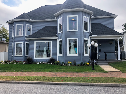 Bridal Shop «Taylored For You», reviews and photos, 516 E Main St, Mechanicsburg, PA 17055, USA