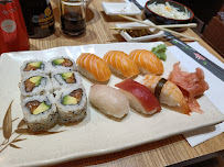 Plats et boissons du Restaurant japonais Happy Sushi à Paris - n°1