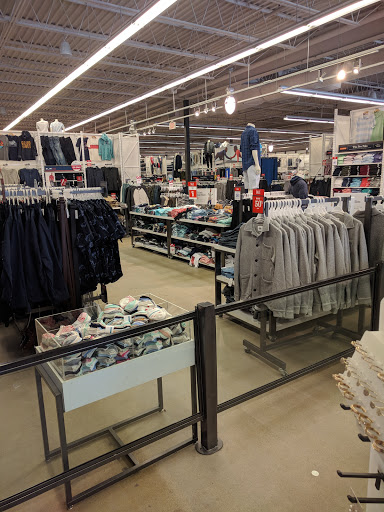 Shopping Mall «Kittery Premium Outlets», reviews and photos, 375 US-1, Kittery, ME 03904, USA