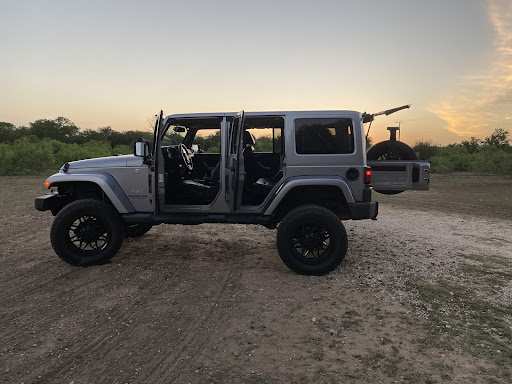 Car Dealer «Drive Out Auto Center», reviews and photos, 3223 San Pedro Ave, San Antonio, TX 78212, USA