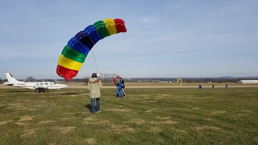 Skydiving Center «Maytown Sport Parachute Club», reviews and photos, 188 Airport Rd, Marietta, PA 17547, USA
