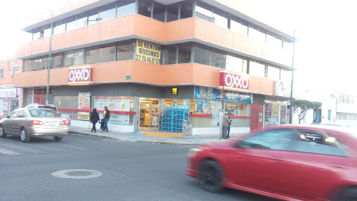 OXXO Madero