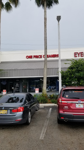 Dry Cleaner «One Price Dry Cleaning», reviews and photos, 1396 SW 160th Ave #1, Sunrise, FL 33326, USA