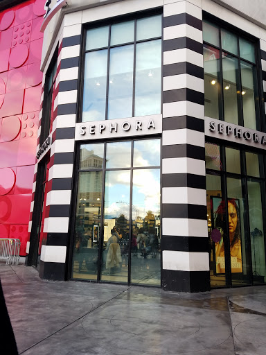 Cosmetics Store «SEPHORA», reviews and photos, 3663 S Las Vegas Blvd, Las Vegas, NV 89109, USA