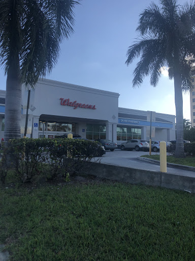 Drug Store «Walgreens», reviews and photos, 1300 E Hallandale Beach Blvd, Hallandale Beach, FL 33009, USA