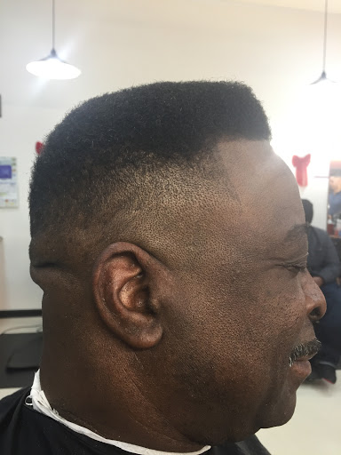 Barber Shop «Supremes Barbershop», reviews and photos, 151 Jonesboro Rd, McDonough, GA 30253, USA