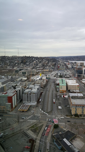 Liquor Store «Downtown Spirits», reviews and photos, 2300 7th Ave, Seattle, WA 98121, USA