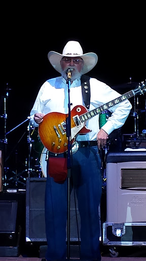 Amphitheater «The Liberty Bank Alton Amphitheater», reviews and photos, 1 Riverfront Dr, Alton, IL 62002, USA