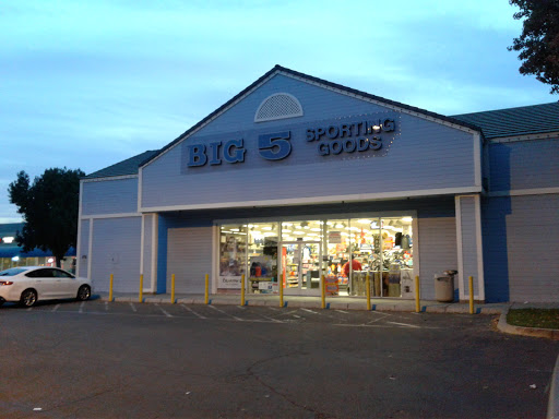 Big 5 Sporting Goods - Fresno