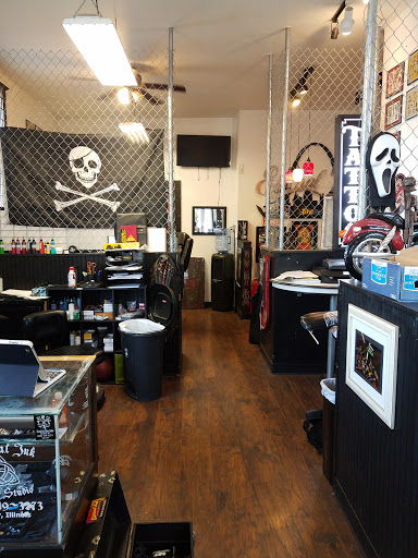 Tattoo Shop «Eternal Ink Tattoo Studio», reviews and photos, 111 N Main St, Hecker, IL 62248, USA