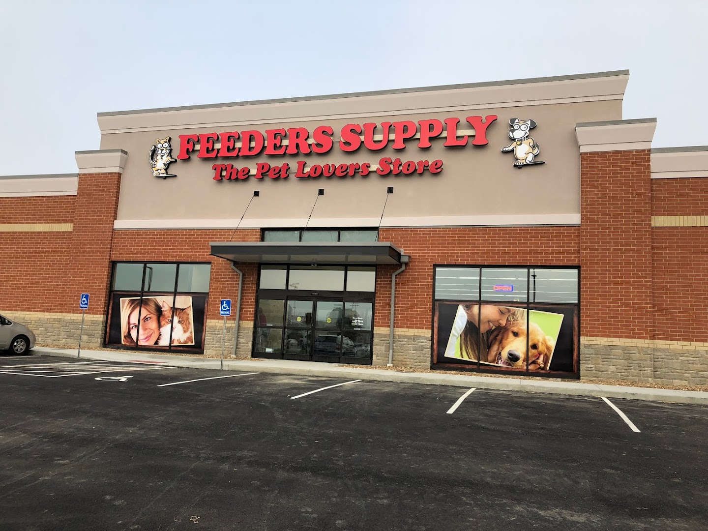 Feeders Pet Supply