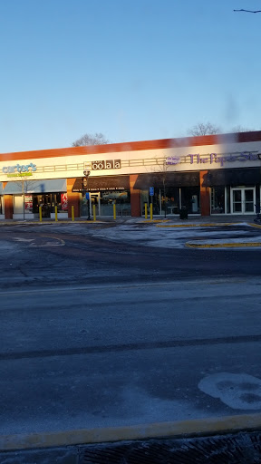 Shopping Mall «Ridgeway Shopping Center», reviews and photos, 2233 Summer St, Stamford, CT 06905, USA