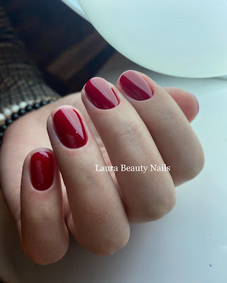 Laura Beauty Nails - Manucure Russe à Pérols