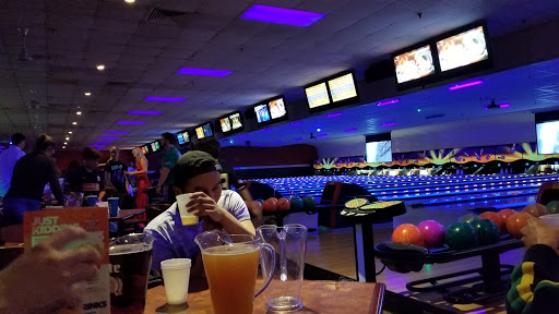 Bowling Alley «AMF Pleasant Valley Lanes», reviews and photos, 5501 Commercial Ave, Raleigh, NC 27612, USA