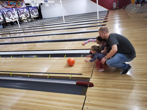 Bowling Alley «Laurel Lanes», reviews and photos, 108 W 8th St, Port Angeles, WA 98362, USA