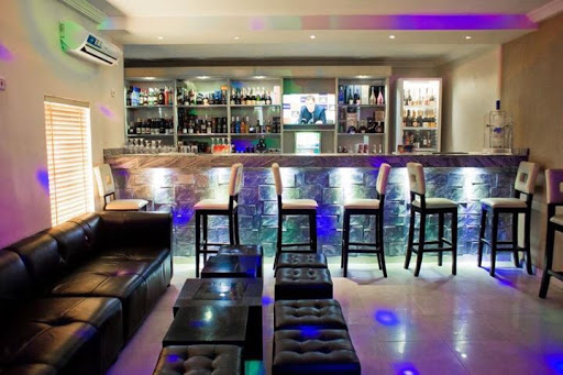 De Planet Lounge, phase 2, G.R.A, 86A Woji Road, Elechi 500271, Port Harcourt, Nigeria, Barbecue Restaurant, state Rivers