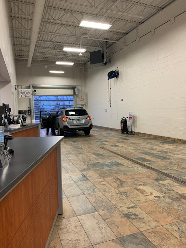 Subaru Dealer «Brilliance Subaru», reviews and photos, 1500 N Randall Rd, Elgin, IL 60123, USA