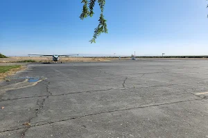 Harris Ranch Airport image